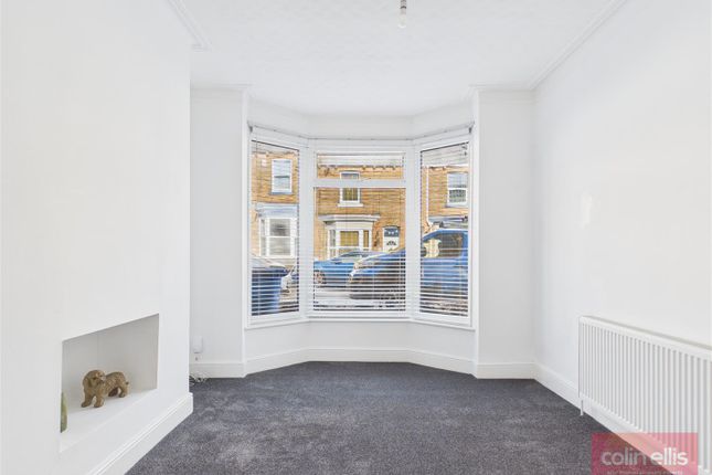 55, Highfield, Scarborough photo 4