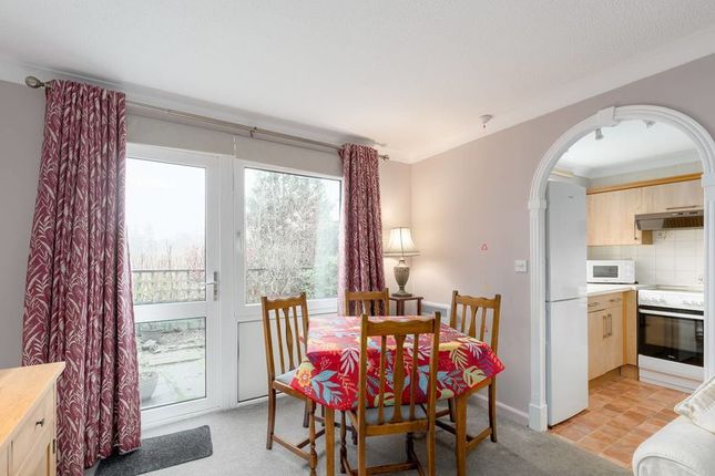 2 Whitestone Court, Innerleithen Road, Peebles photo 4