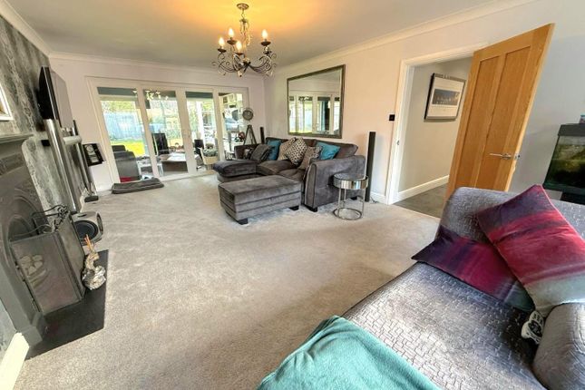 9, Lodge Avenue, Collingtree photo 4
