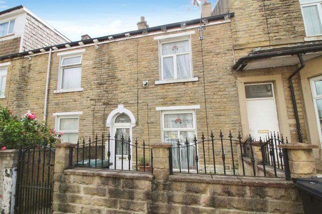 Terraced house for sale in Heath Road, Bradford