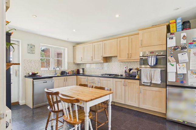 23, Langridge Circle, King's Lynn photo 2