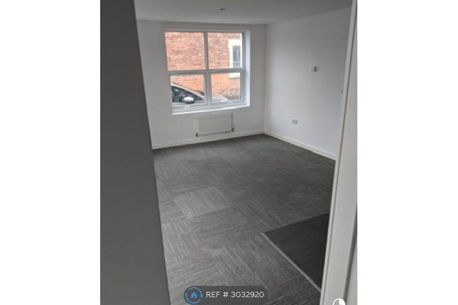 Flat, Great Western Mews Camborne Grove, Yeovil photo 2