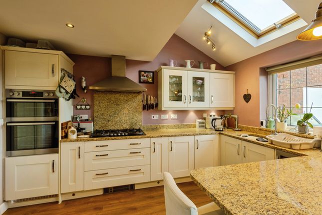 17, Harrier Close, Corby photo 2