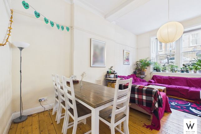 MD, 253, Renfrew Street, Glasgow photo 2