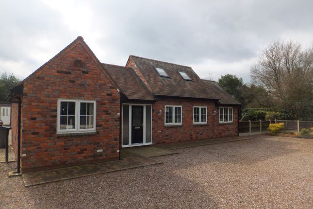 Thumbnail Barn conversion to rent in Worcester Lane, Four Oaks, Sutton Coldfield