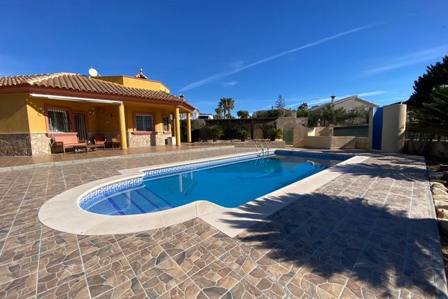 Villa for sale in 04650 Zurgena, Almería, Spain