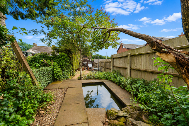 12 Shaw Lane, Markfield photo 3