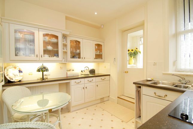 Flat 2, Beaulieu Court, Harrogate photo 3