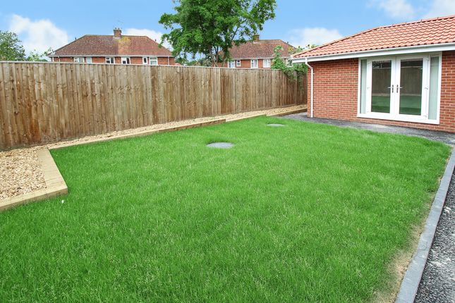 10b, Haynes Road, Westbury photo 2