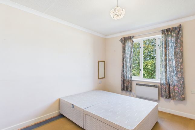 Flat 36, Oaktree Court, George Street, Kettering photo 4