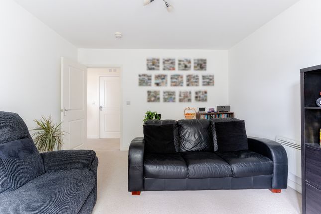 Flat 6, 47 Marissal Road, Bristol photo 4