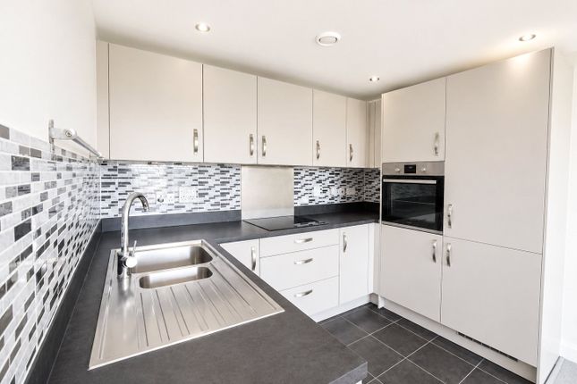 Walsham Court, 63, Perkins Gardens, Ickenham photo 4