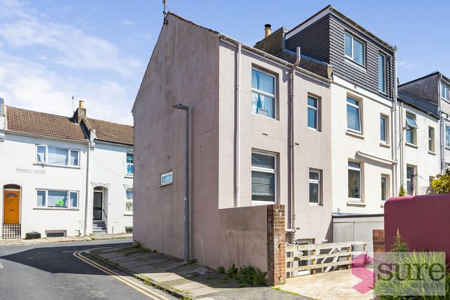 24 Rochester Street, Brighton photo 3