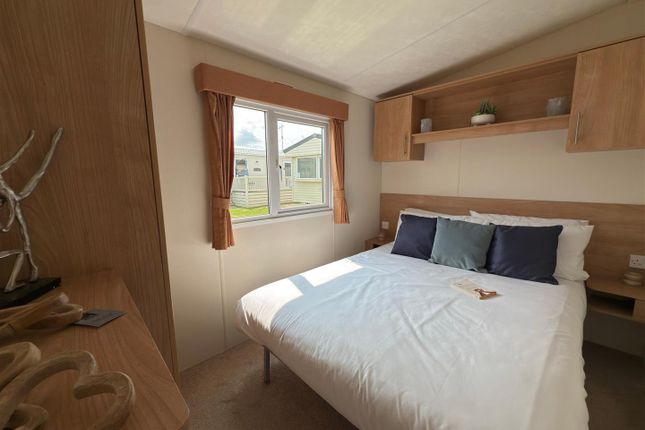 Delta Sapphire,Seaview Holiday Park, St John's Road, Whitstable photo 4