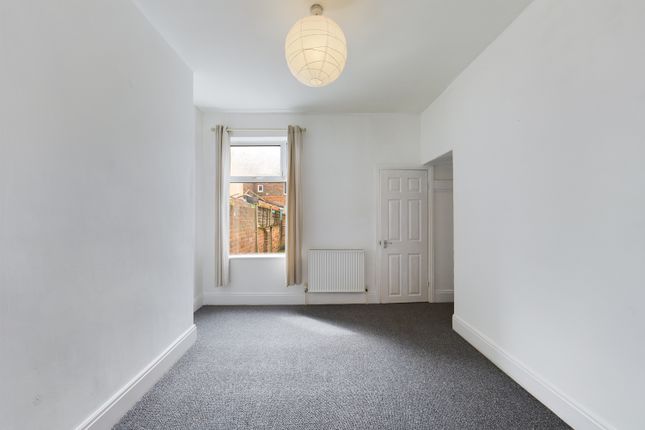 Belvoir Street, HULL photo 4