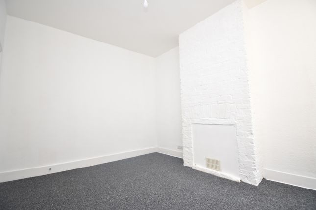 38, South Road, Erith photo 4