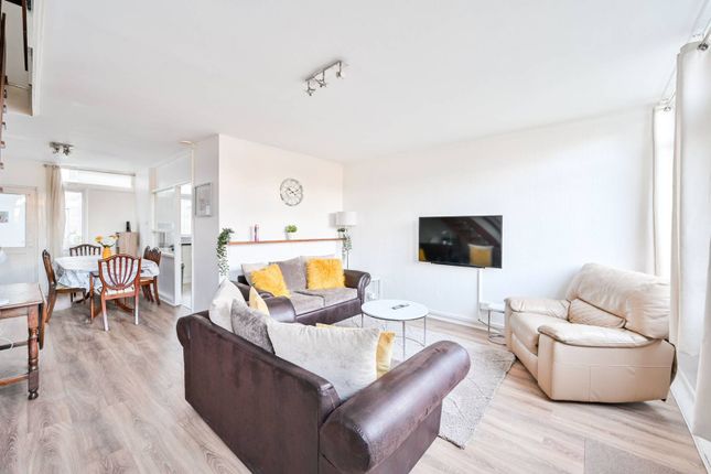 3-bed house on Hazel Close, Peckham, £600,000