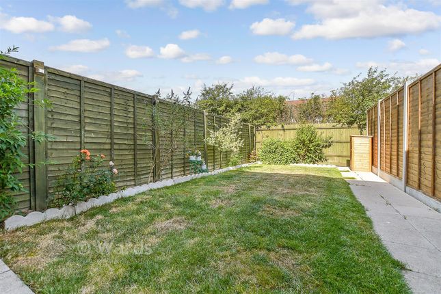 22, Braganza Drive, Tonbridge photo 4