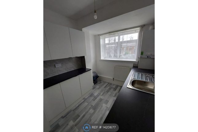 Thumbnail Flat to rent in Busbiehill Place, Kilmarnock
