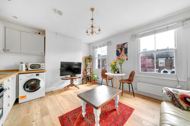 Thumbnail Flat for sale in Mabley Street, Hackney, London