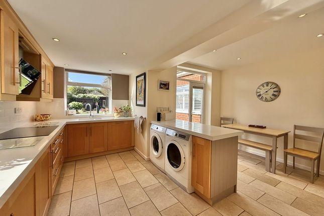 11, Swallowcliffe Gardens, Yeovil photo 3