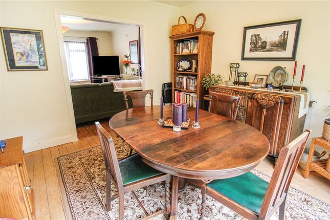 48, Toller Grove, West Yorkshire photo 3