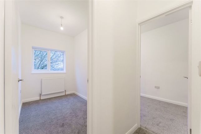 3, Field Crescent, Pontefract photo 4