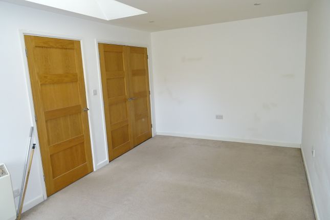 7A, Currie Street, Hertford photo 5