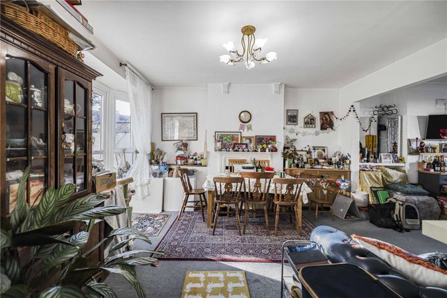 28, Glennie Road, West Norwood photo 4