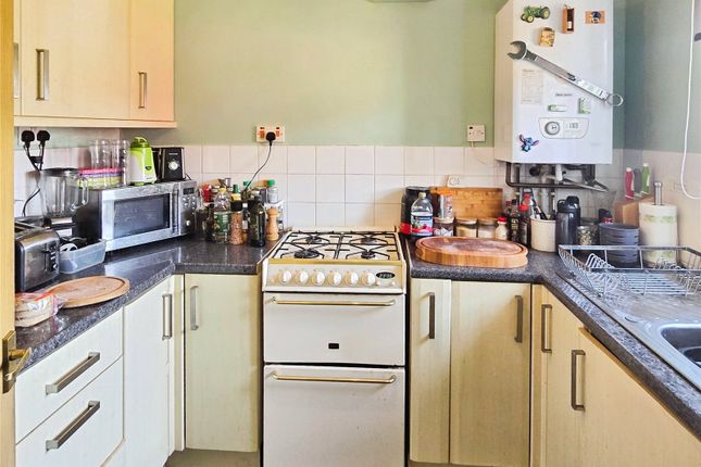 17, Meadow Drive, Oswestry photo 4