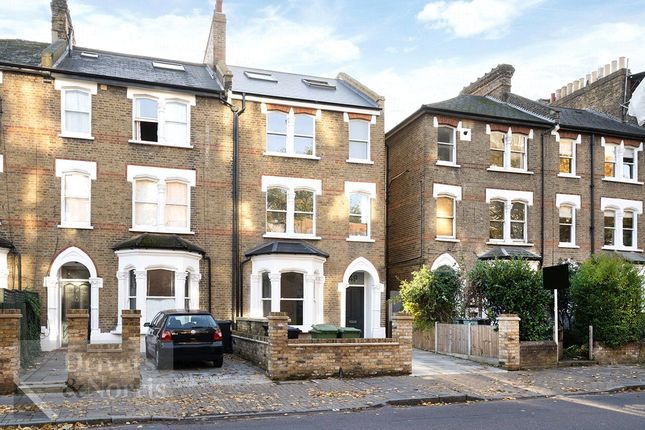 Thumbnail Flat for sale in Crouch Hill, Stroud Green, London