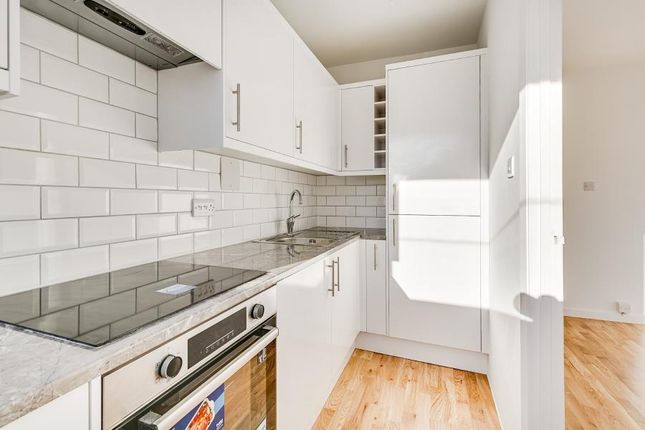Three Wren View, Hornsey Lane, London photo 3