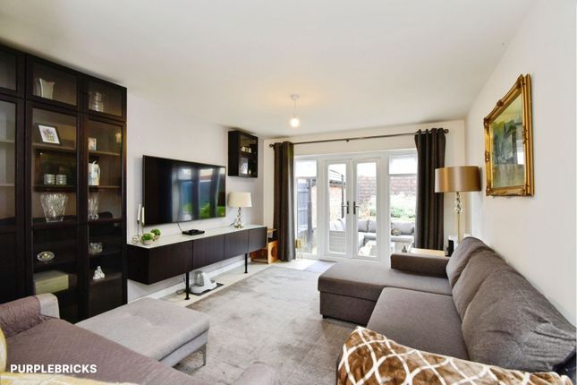 3, Lapwing Drive, Congleton photo 3