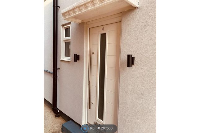 Chaucer Avenue, Hayes photo 2