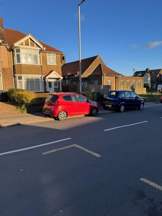 3 Bed Semi-Detached House To Rent Hart Lane, Luton Lu2 0Jq