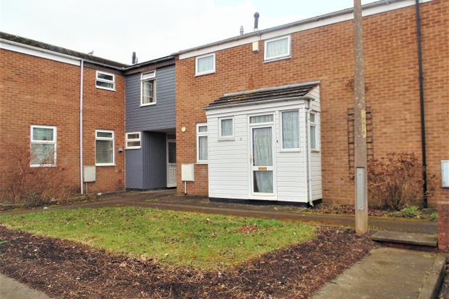 Thumbnail Town house for sale in Brinklow Close, Redditch