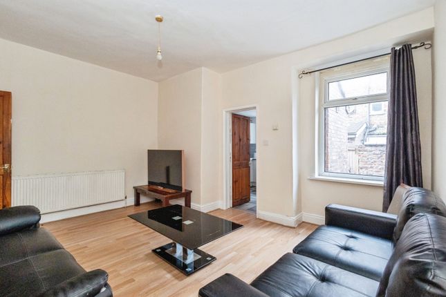 4, Norburn Road, Greater Manchester photo 3