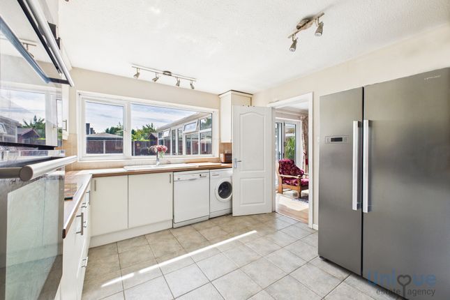 4, Arundel Drive, Poulton-le-Fylde photo 3