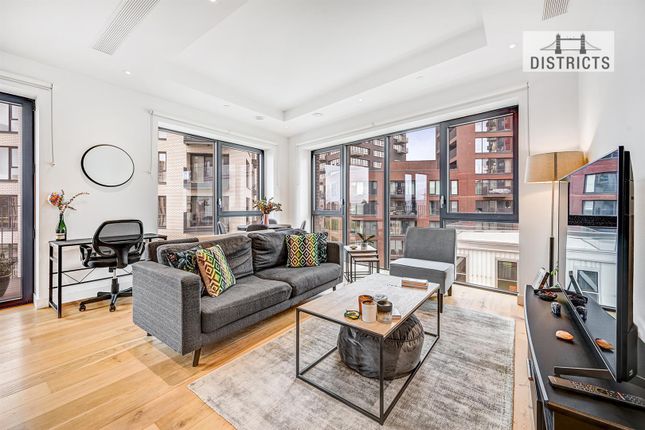 Thumbnail Flat for sale in 89 City Island Way, London