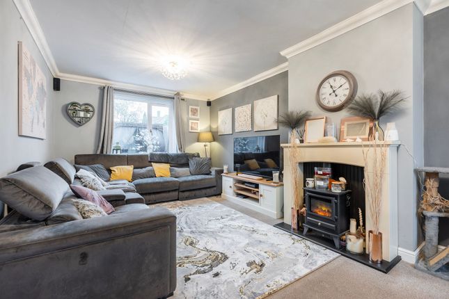 48 Sandy Lane, Norwich photo 3