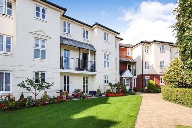 1-bed flat on Flat 37 Bucklers Court, Bucklers Court, Anchorage Way, Lymington, £60,000
