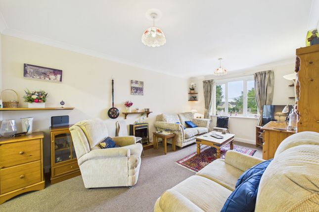 7 Kings Court Earls Street, Thetford photo 3