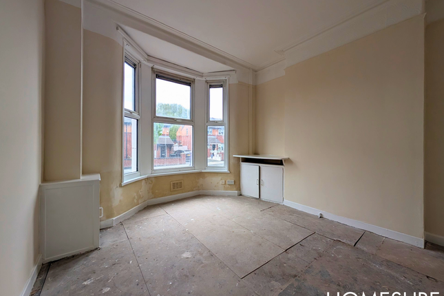 10, Hornby Boulevard, Liverpool photo 2