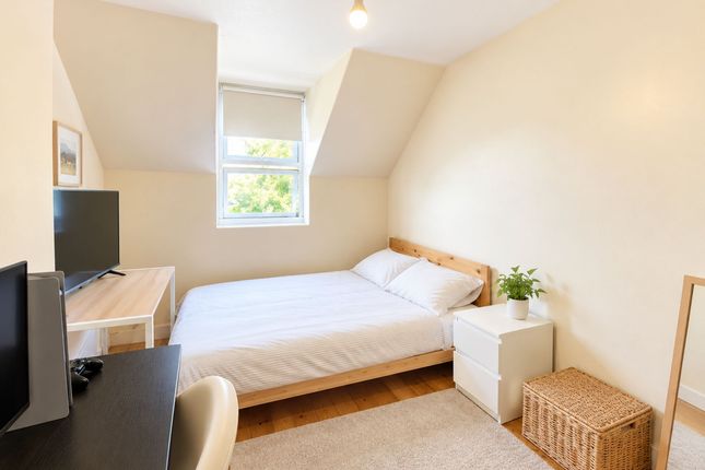 33 Ashley Road, Epsom photo 5