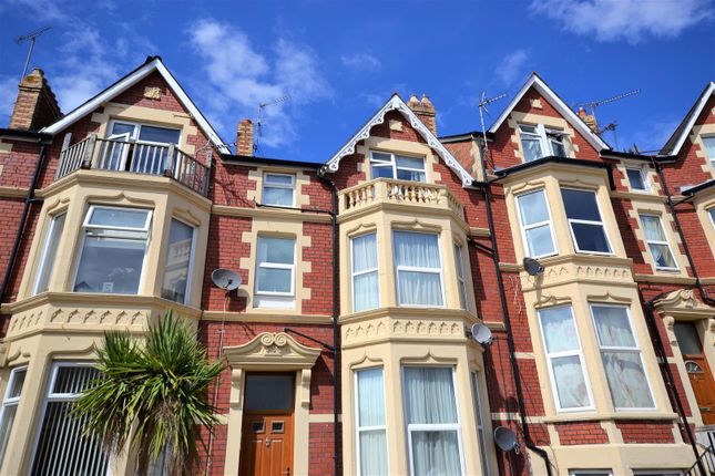 Thumbnail Flat to rent in Kingsland Crescent, Barry