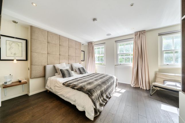 Cornwall Gardens, South Kensington photo 4