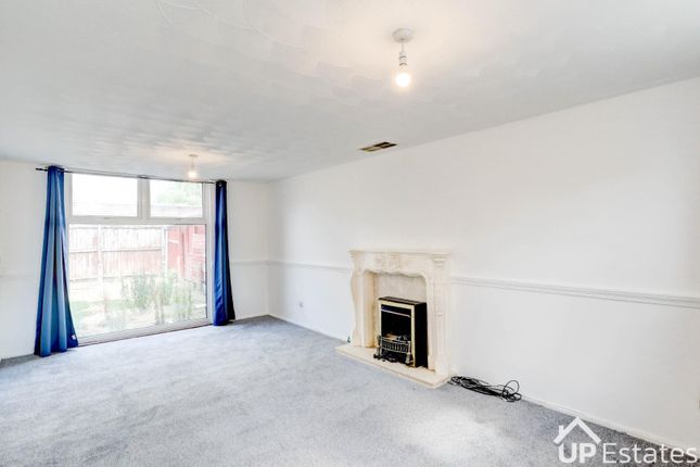 8, Benedict Square, Coventry photo 2
