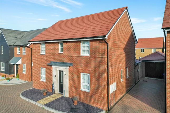 Thumbnail Detached house for sale in Belpaire Close, Lower Stondon, Hertfordshire