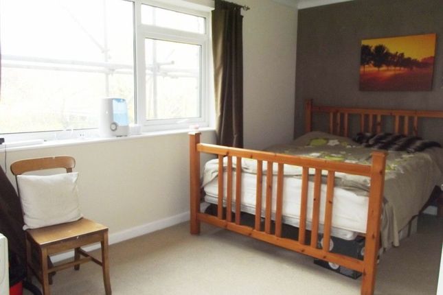 Flat 47, Thorne House, Manchester photo 2