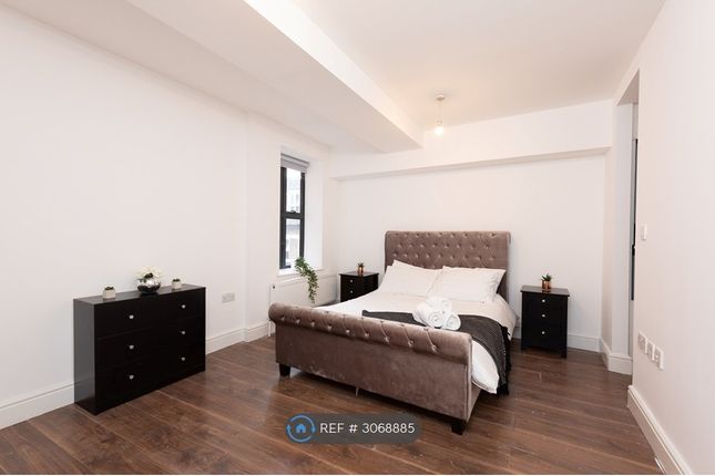 Flat, Hoxton Street, London photo 5